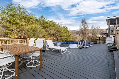 Exterior - 6619 Ruby June Ln, Corryton, TN 37721 photo 7 of 8