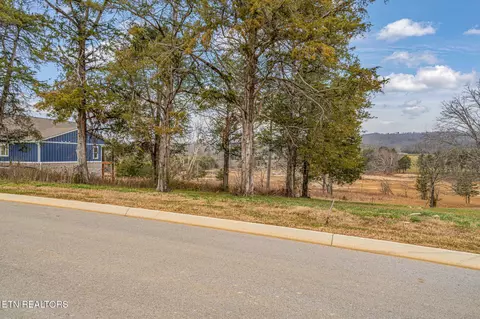 Waterfront Knoll, Sharps Chapel, TN 37866