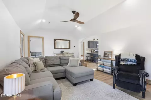 Other - 8523 Heiskell Rd, Powell, TN 37849 photo 2 of 6