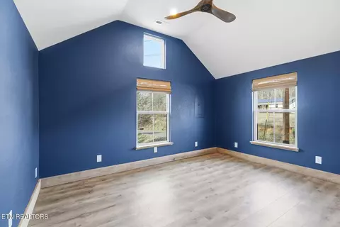Bedroom - 8523 Heiskell Rd, Powell, TN 37849 photo 5 of 5