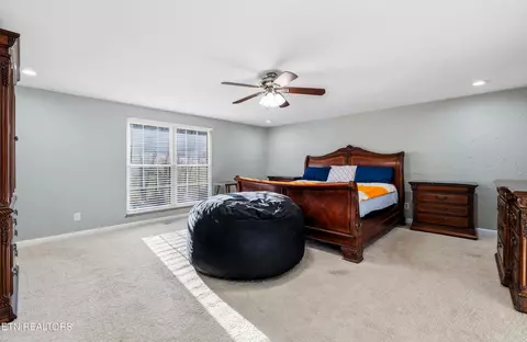 Bedroom - 1088 E Wolf Valley Rd, Heiskell, TN 37754 photo 1 of 4
