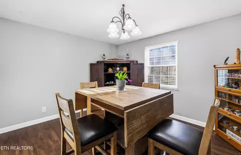 Dining - 1088 E Wolf Valley Rd, Heiskell, TN 37754 photo 2 of 2