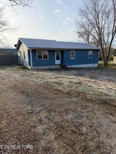 156 Higdon Ln, La Follette, TN 37766