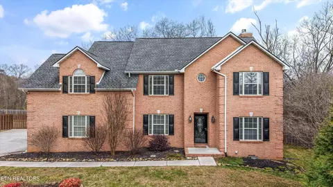 3438 Bridlebrooke Dr, Knoxville, TN 37938