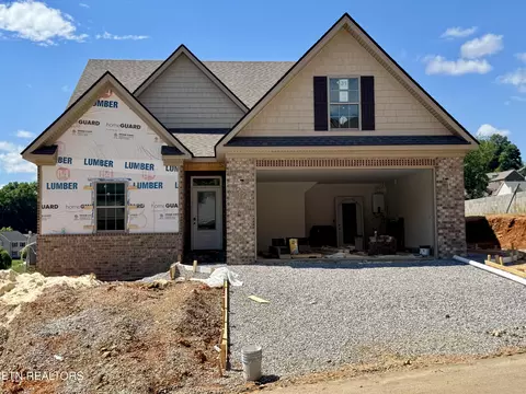 9975 Rio Bravo Ln, Knoxville, TN 37922