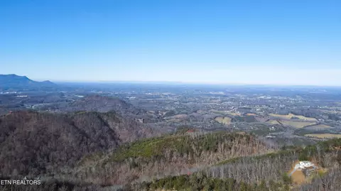 2140 Shields Ter, Sevierville, TN 37876