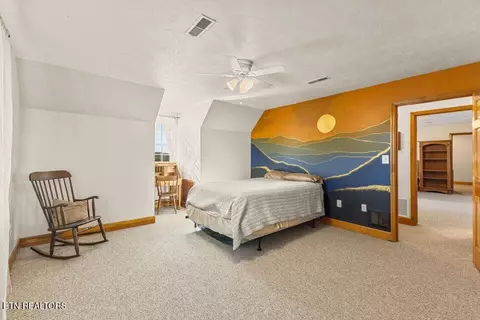 Bedroom - 6130 James Cline Rd, Talbott, TN 37877 photo 4 of 5