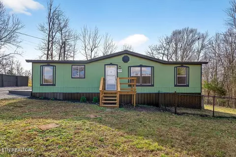 3010 Oakdale Dr, Cookeville, TN 38501