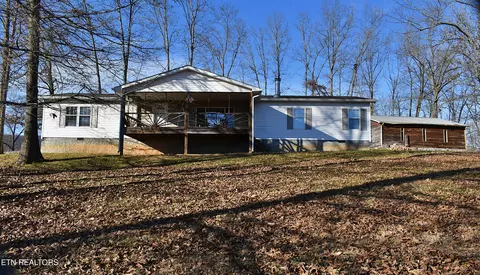 467 Russell Hill Rd, Speedwell, TN 37870