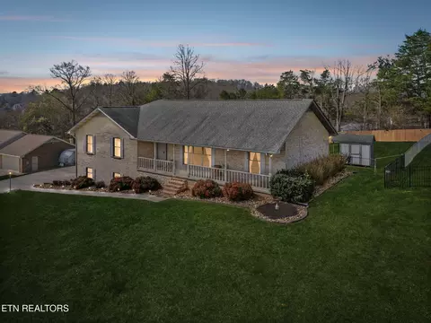 729 Clydesdale Ave, Seymour, TN 37865