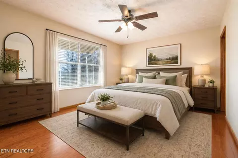 1248 S Old Sevierville Pike, Seymour, TN 37865