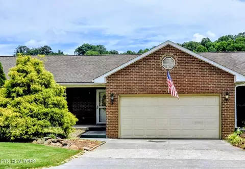 912 Muirfield Dr, Maryville, TN 37801