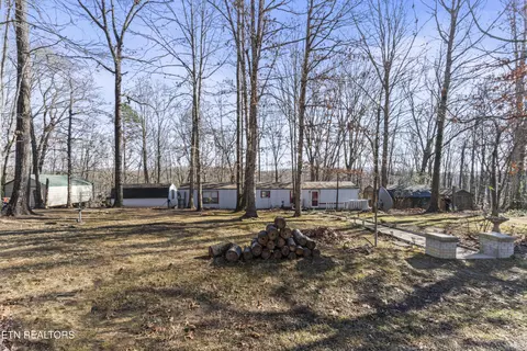 1305 Grievers Chapel Rd, Rockwood, TN 37854