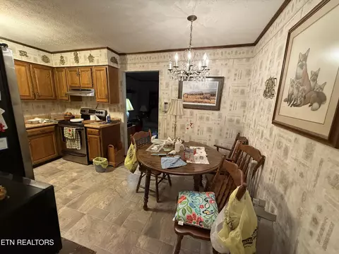 Dining - 224 Walnut Hill Ln, Ewing, VA 24248 photo 1 of 1