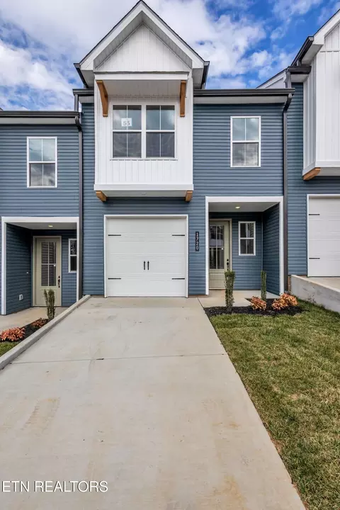 1720 Lateglow Way, Knoxville, TN 37931