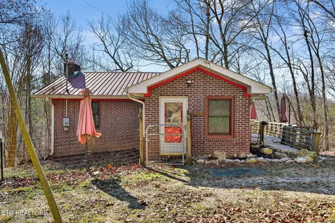 1296 Paint Rock Rd, Kingston, TN 37763