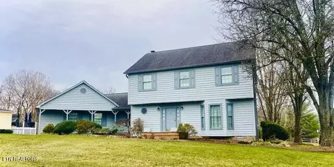 105 Mariner Point Dr, Clinton, TN 37716