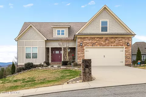 2029 SW Pearl Dr, Cleveland, TN 37311