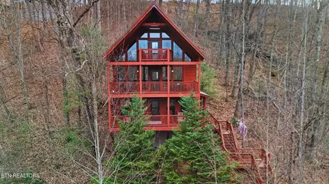 1322 Ridgefield Dr, Sevierville, TN 37876