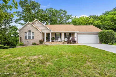 514 Tanasi Cir, Loudon, TN 37774