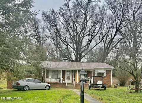 513 Forge Ridge Rd, Harrogate, TN 37752