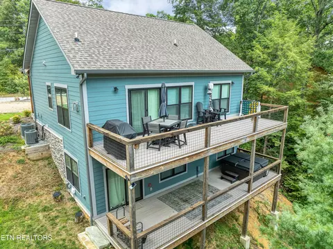 433 Laurel Rd, Townsend, TN 37882 photo 8