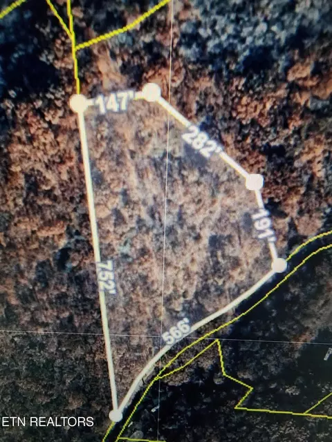 Vann Rd, Harriman, TN 37748
