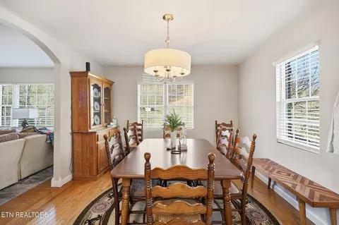 Dining - 1625 Machine Branch Rd, Ewing, VA 24248 photo 1 of 2