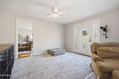 Entry Way - 1625 Machine Branch Rd, Ewing, VA 24248 photo 2 of 3