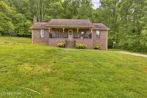 243 Bunch Ln, Clinton, TN 37716