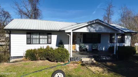 827 Seabrook St, Newport, TN 37821