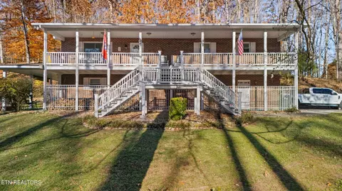 133 Sanford Weaver Ln, Clinton, TN 37716