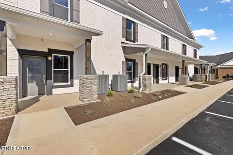 4411 Legends Way #H, Maryville, TN 37801
