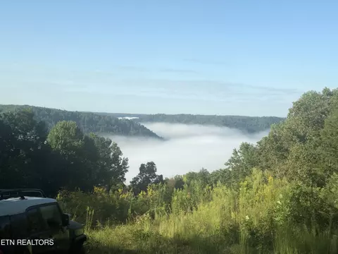 722 Flat Top View Lane Ln, Wilder, TN 38589