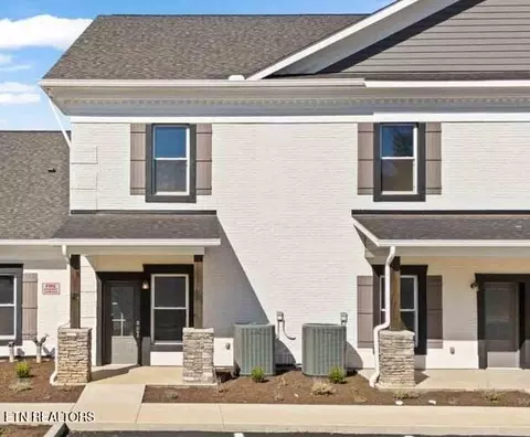 4411 Legends Way #D, Maryville, TN 37801