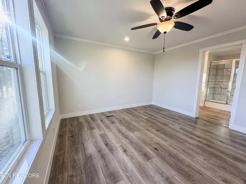 Bedroom - 8505 Emory Rd, Corryton, TN 37721 photo 11 of 13