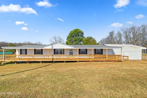 251 Glenlock Rd, Sweetwater, TN 37874