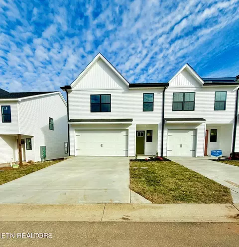 8826 Chapman Trace Way, Knoxville, TN 37920