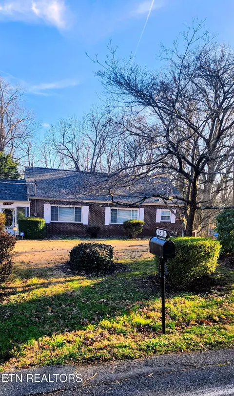 4510 Barbara Dr, Knoxville, TN 37918
