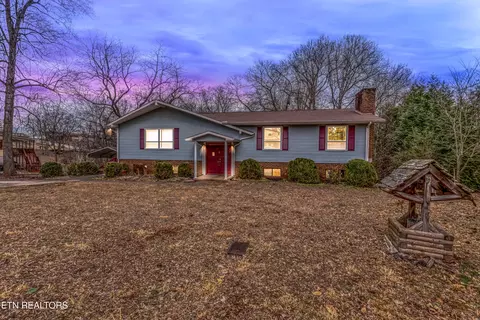 3018 Rambling Rd, Maryville, TN 37801