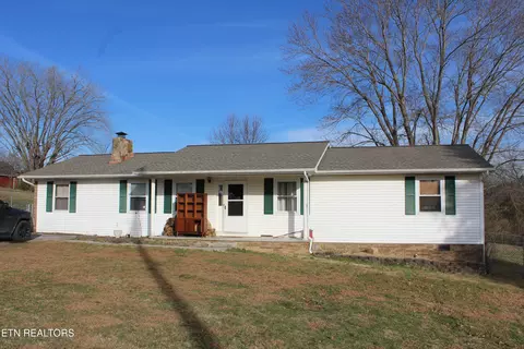 412 Jane Way Ln, Jacksboro, TN 37757