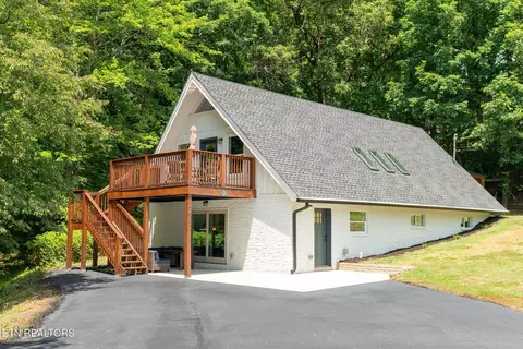 2276 Allenridge Dr, Sevierville, TN 37876