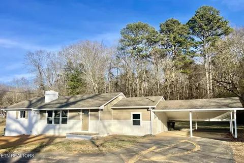 721 S Jackson St, Athens, TN 37303