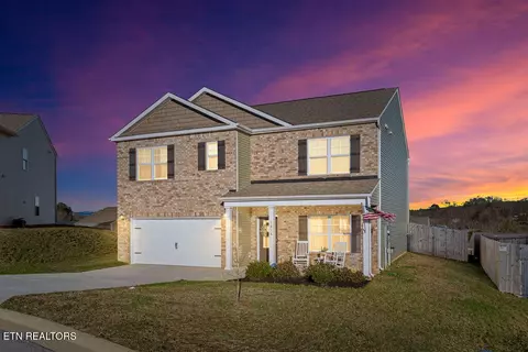 1816 Riverstone Cres, Morristown, TN 37814