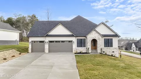 178 Elokwa Way, Loudon, TN 37774