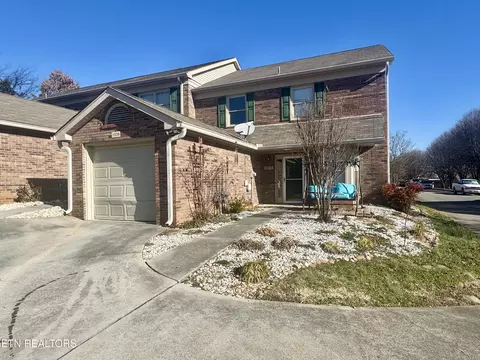 137 Durwood Rd #D, Knoxville, TN 37922