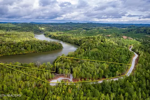 lot104 Pineview Ln, Vonore, TN 37885