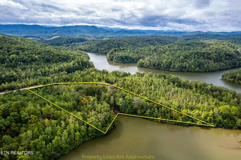 lot104 Pineview Ln, Vonore, TN 37885