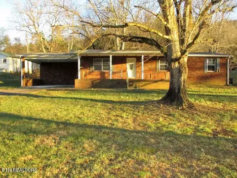 639 Southard St, Tellico Plains, TN 37385