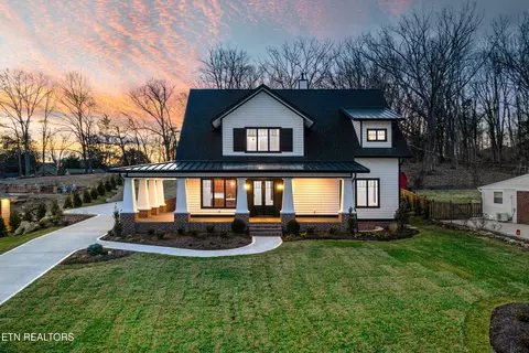 1521 Cherokee Blvd, Knoxville, TN 37919